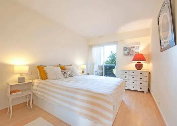 Face : Les Vagues Bauloises Apartamento