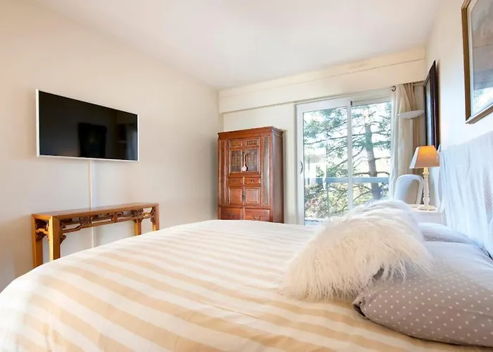 Face : Les Vagues Bauloises