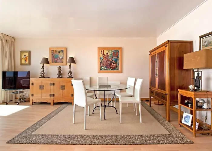 Face : Les Vagues Bauloises La Baule