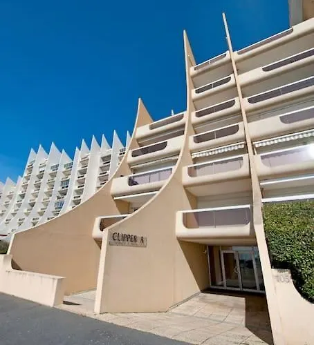 Face : Les Vagues Bauloises * La Baule